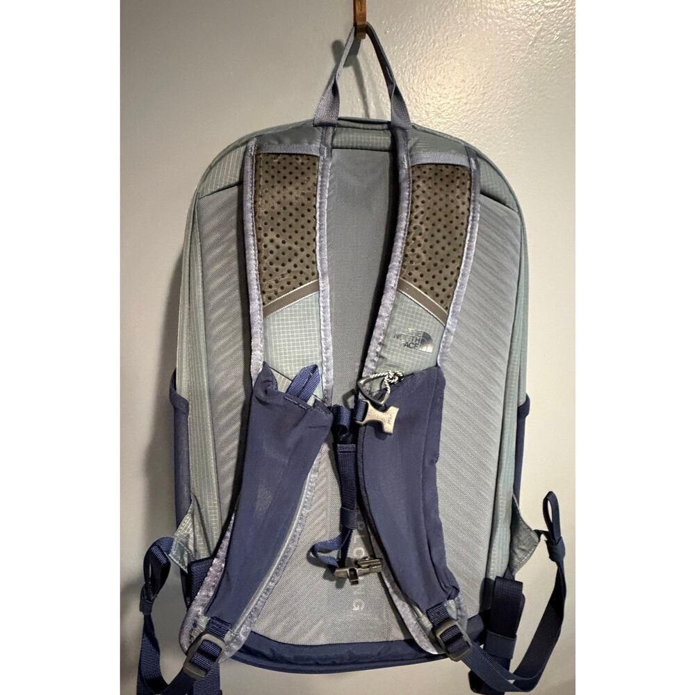 NWT The North Face Borealis Trail Backpack - 26L - Picture 7 of 8